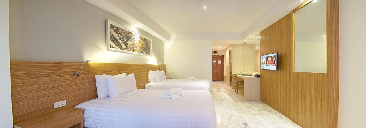 Jolly Suites & Spa Thapra Банкок Екстериор снимка